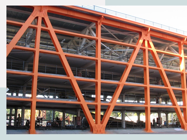 Многоуровневые паркинги в Минусинск от 610 руб.